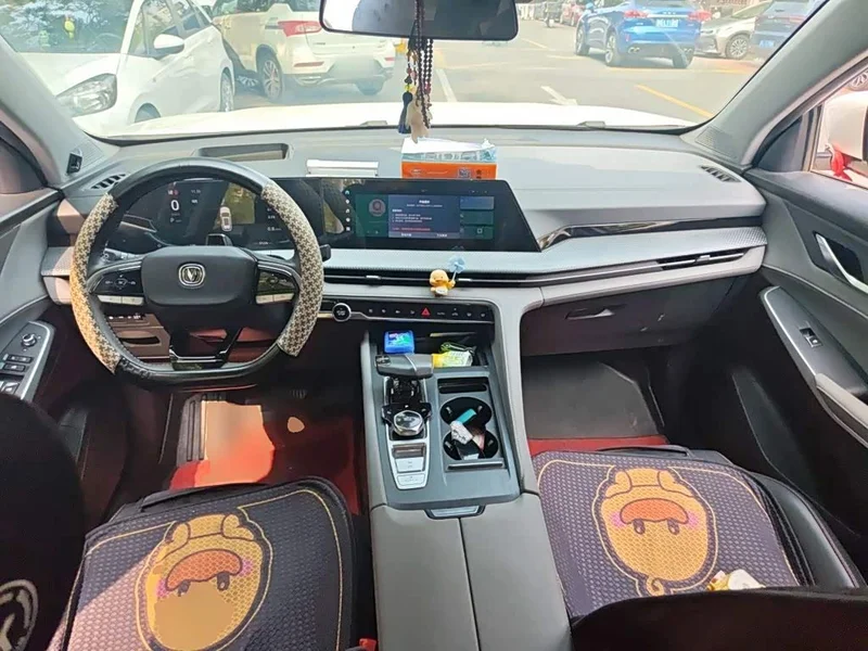 Changan CS75PLUS — фото 10