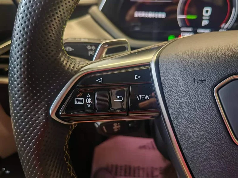 Audi RS e-tron GT — фото 20