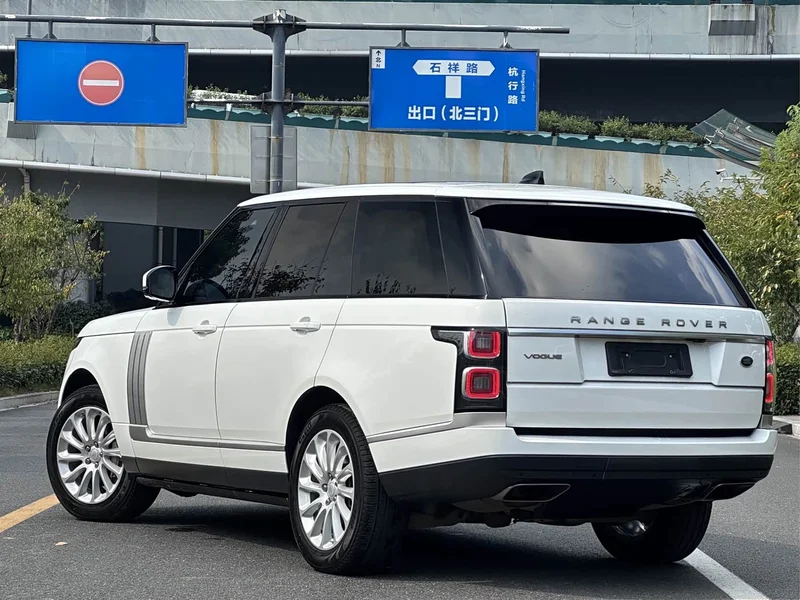 Land Rover Range Rover — фото 19