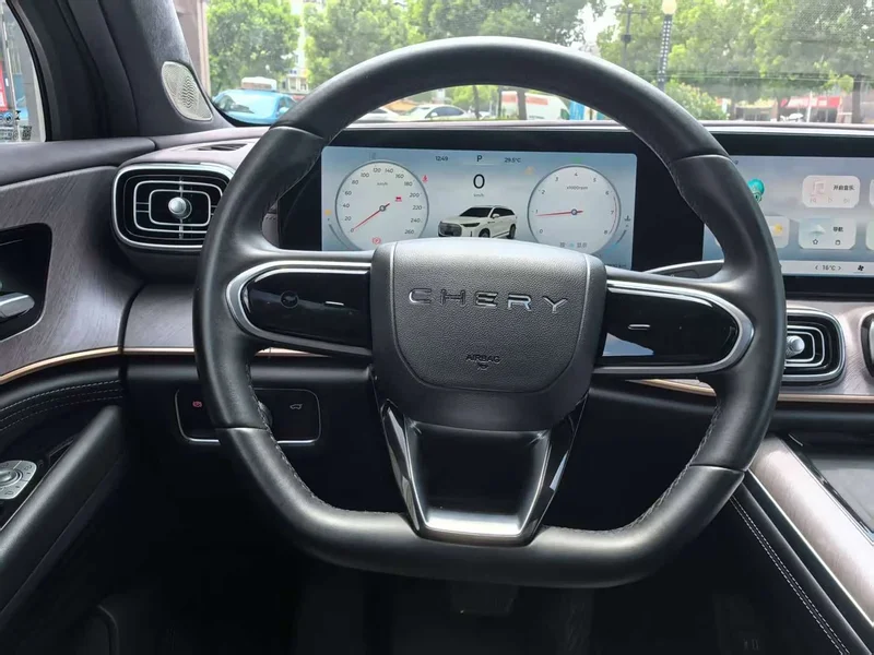 Chery Tiggo 9 — фото 10