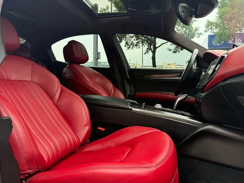 Maserati Ghibli — фото 12