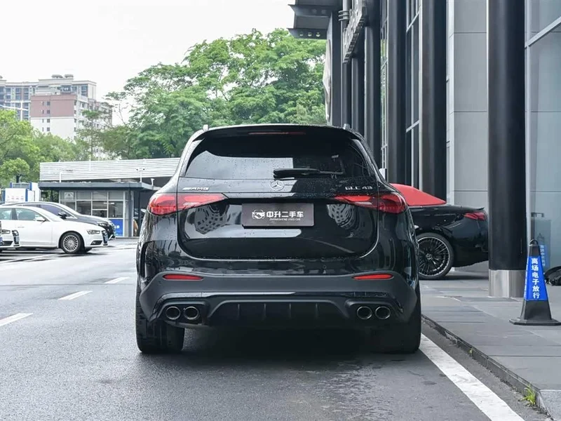 Mercedes-Benz GLC AMG — фото 4
