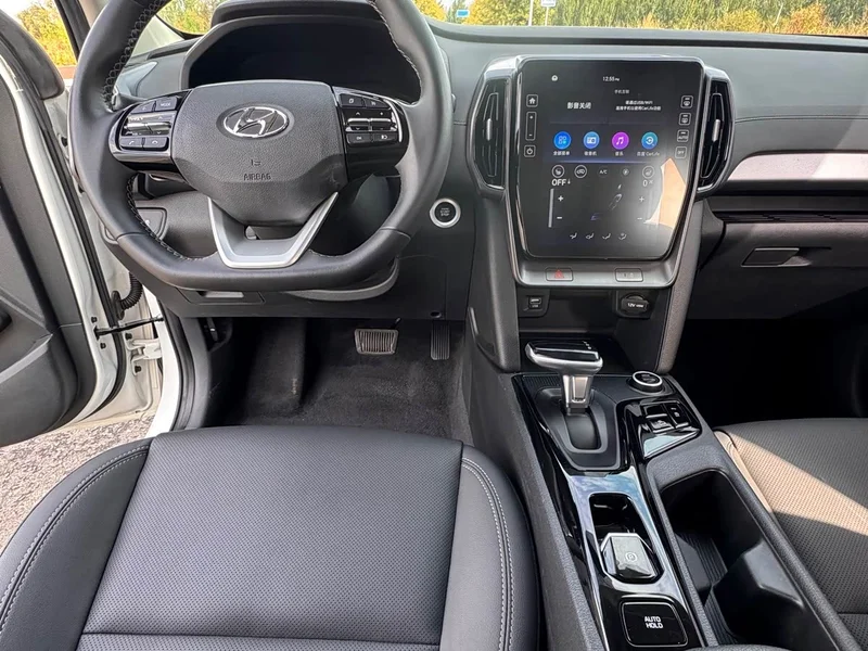 Hyundai ix35 — фото 19