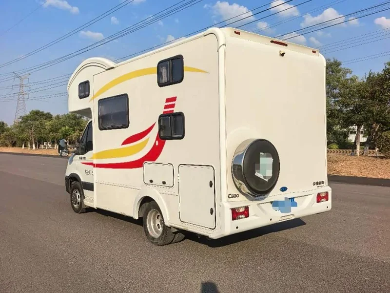 Iveco Eurocargo — фото 4