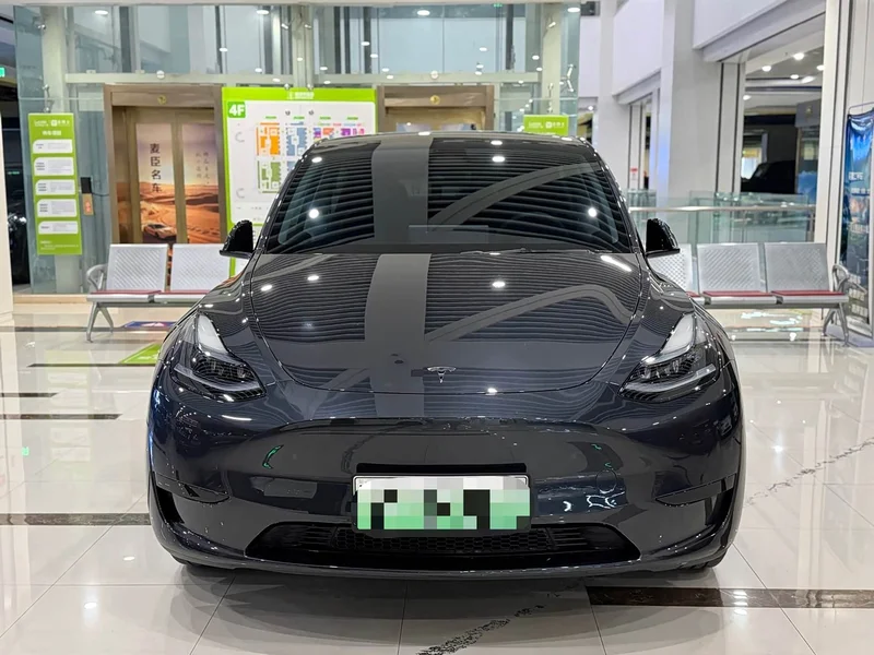 Tesla Model Y — фото 2