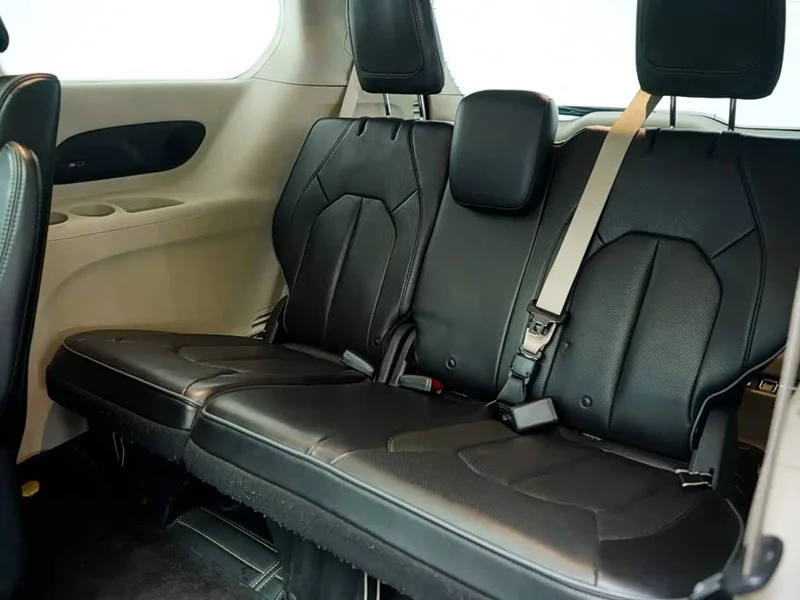 Jeep Grand Voyager — фото 7