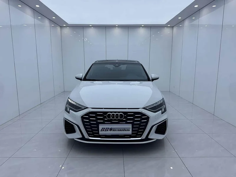 Audi A3 — фото 2