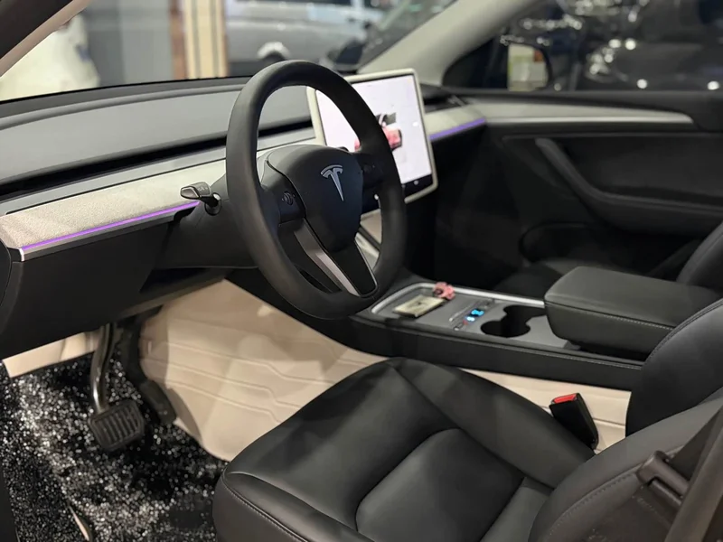 Tesla Model Y — фото 4