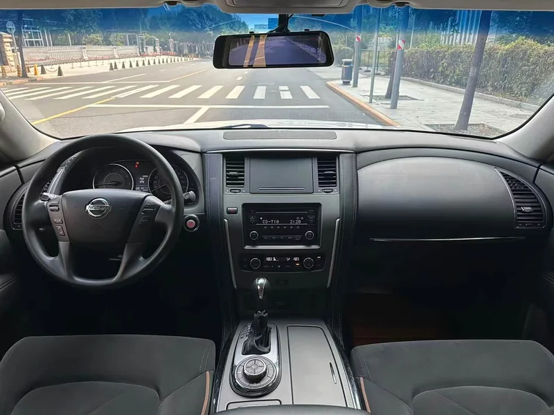Nissan Patrol — фото 16