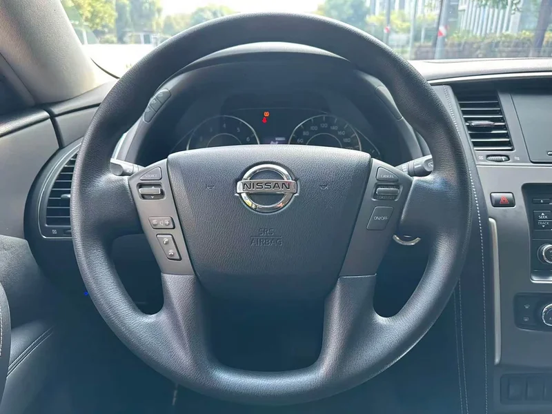 Nissan Patrol — фото 17