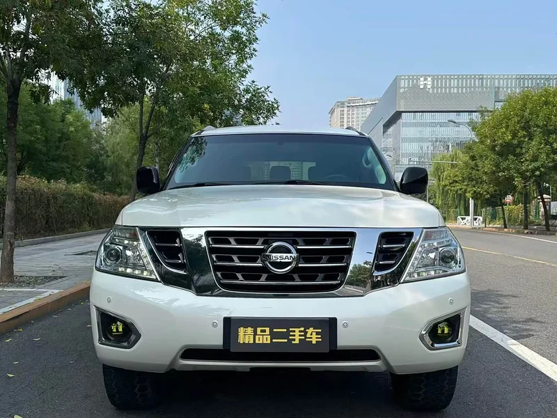 Nissan Patrol — фото 3