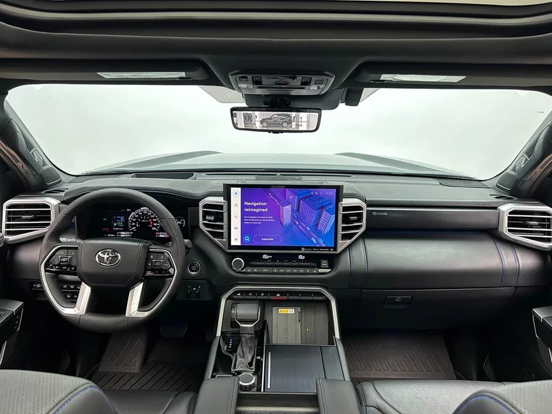 Toyota Tundra — фото 24