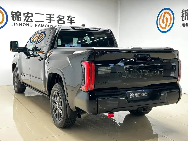 Toyota Tundra — фото 33