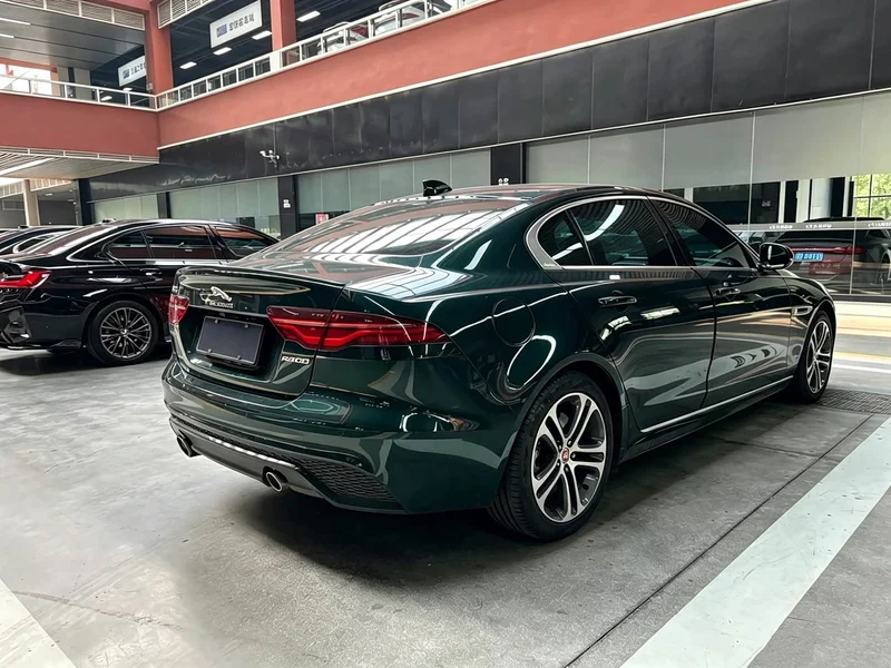 Jaguar XEL — фото 16