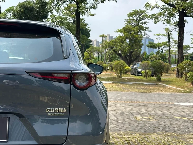 Mazda CX-30 — фото 22