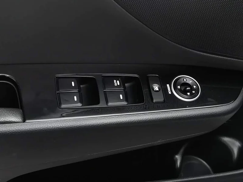 Hyundai Mistra — фото 9