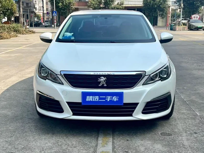 Peugeot 308 — фото 2