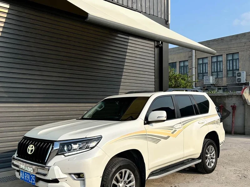 Toyota Prado — фото 2