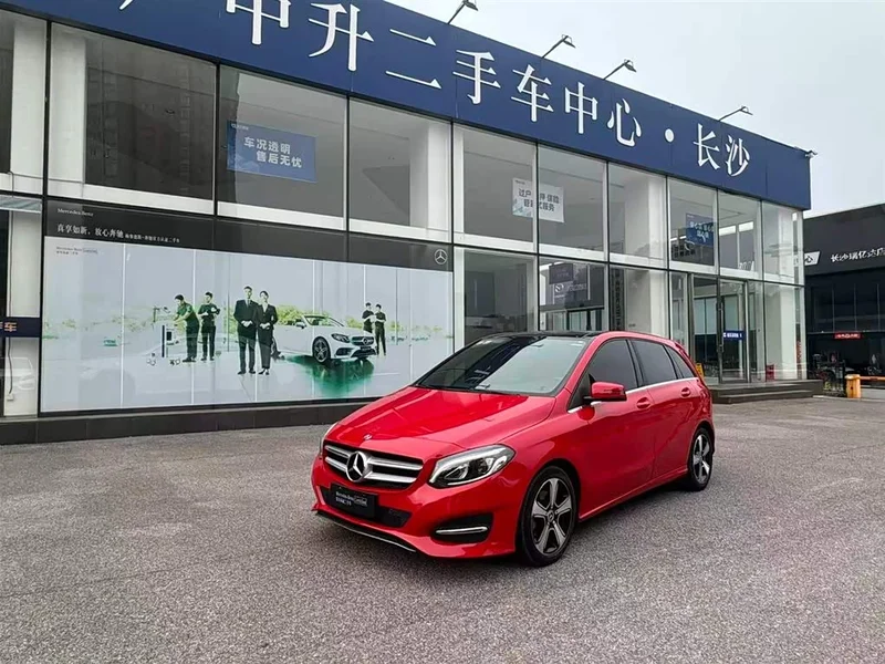 Mercedes-Benz B-Class — фото 1
