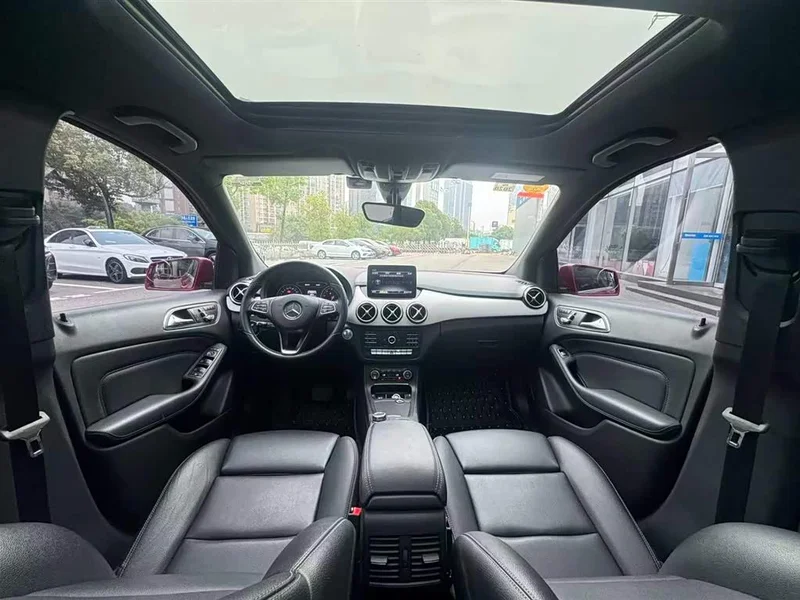 Mercedes-Benz B-Class — фото 17