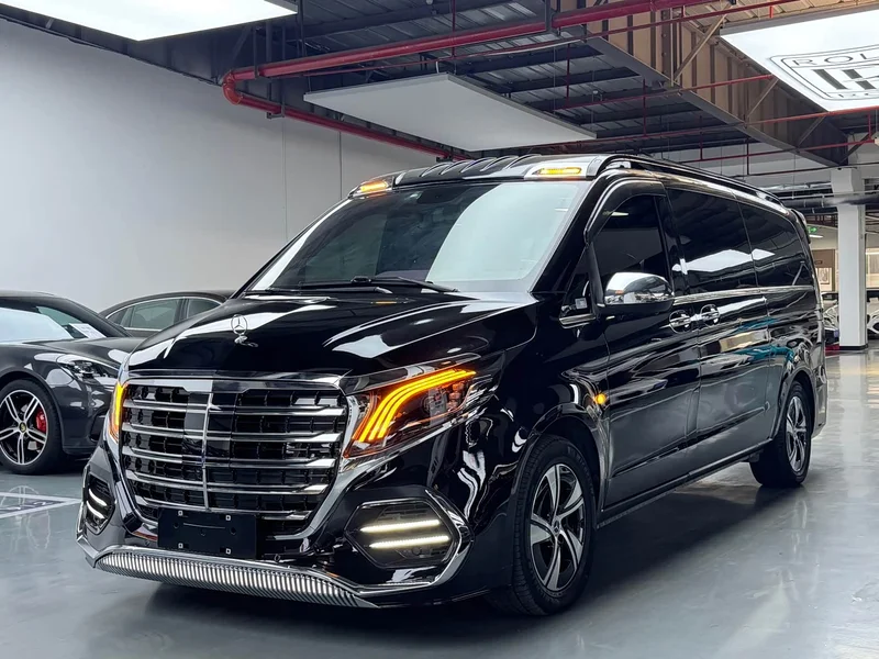 Mercedes-Benz Vito — фото 1