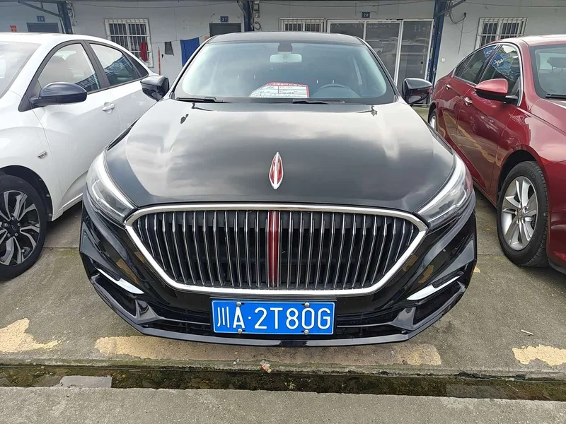 Hongqi H5 — фото 2