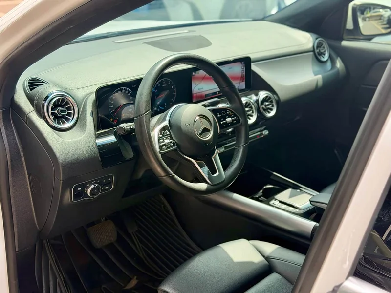 Mercedes-Benz GLA — фото 11