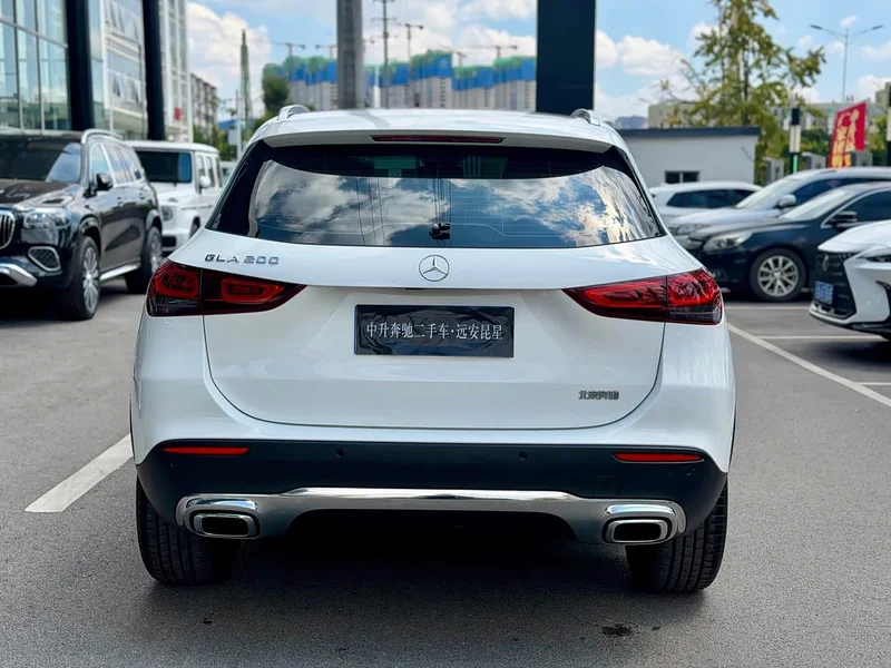 Mercedes-Benz GLA — фото 7