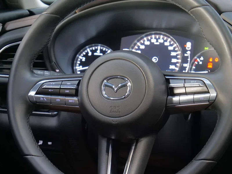 Mazda CX-30 — фото 15