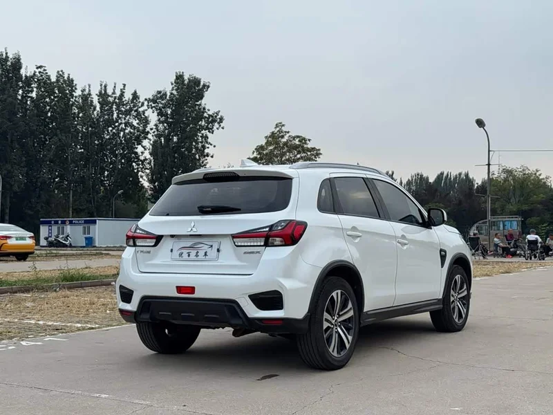 Mitsubishi ASX — фото 6