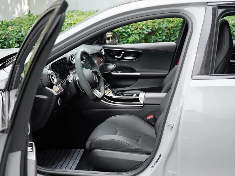 Mercedes-Benz C-Class AMG New Energy — фото 12