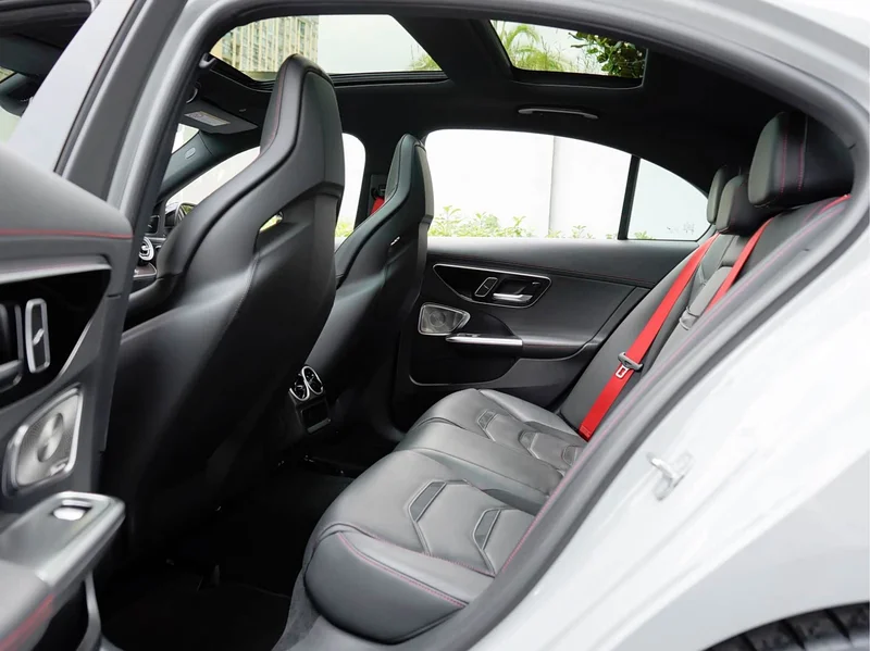 Mercedes-Benz C-Class AMG New Energy — фото 17