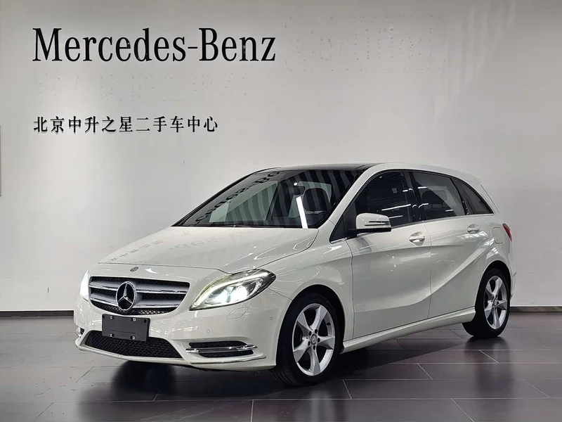Mercedes-Benz B-Class — фото 1
