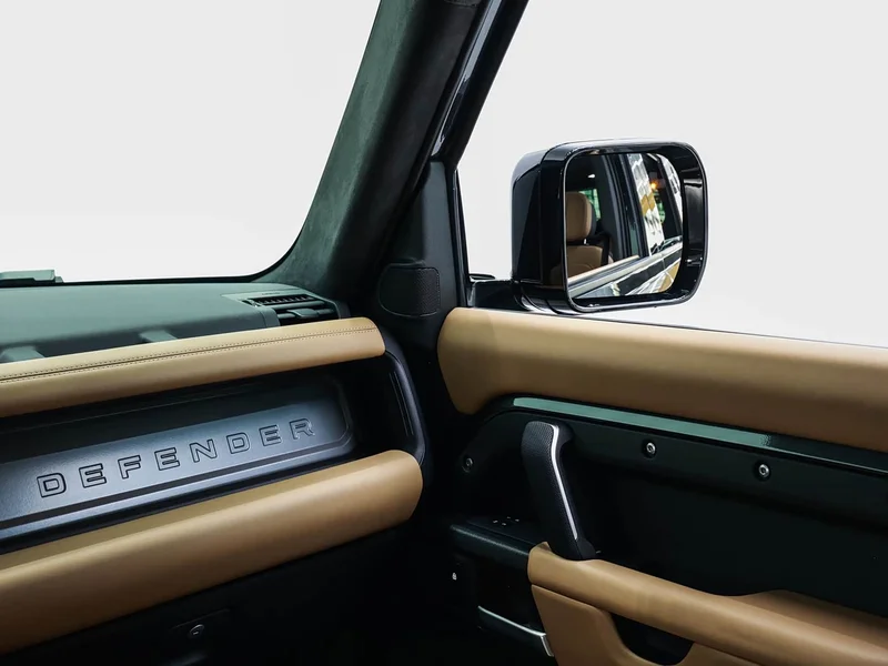 Land Rover Defender — фото 20