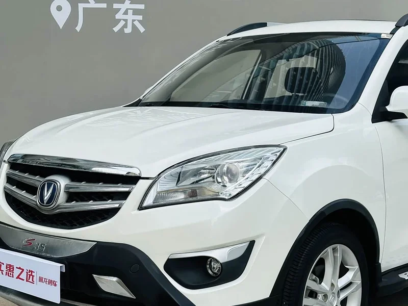 Changan CS35 — фото 19
