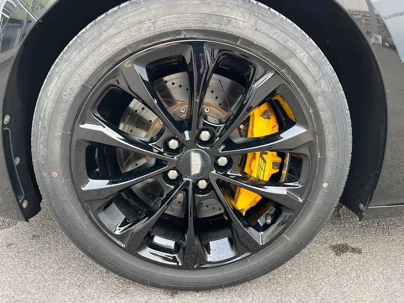 Cadillac CT5 — фото 13