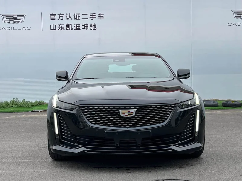 Cadillac CT5 — фото 2