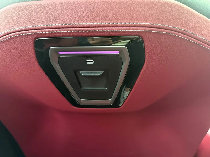 BMW i5 — фото 16