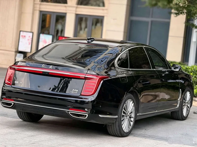 Hongqi H9 — фото 9