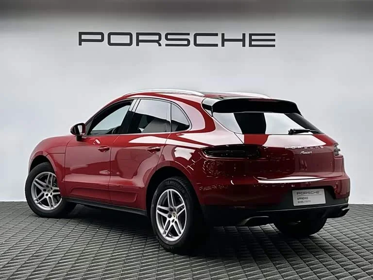 Porsche Macan — фото 4