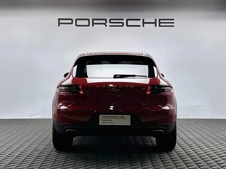 Porsche Macan — фото 6