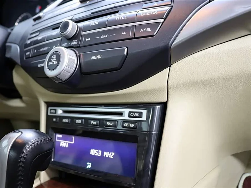 Honda Accord — фото 12