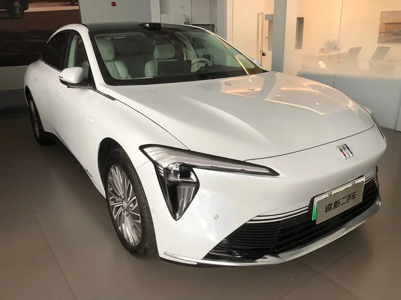 Buick ZhiJing L7 — фото 2