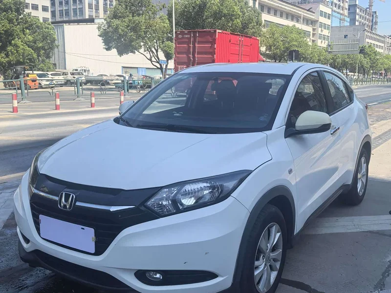 Honda HR-V — фото 1
