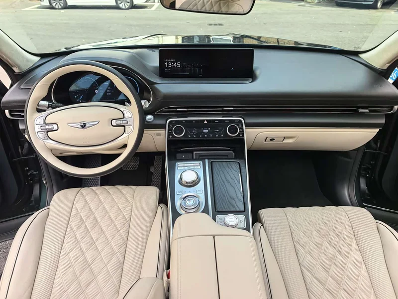 Genesis GV80 — фото 10