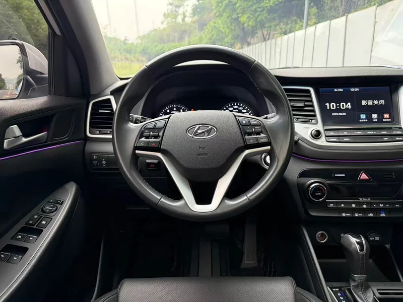 Hyundai Tucson — фото 6