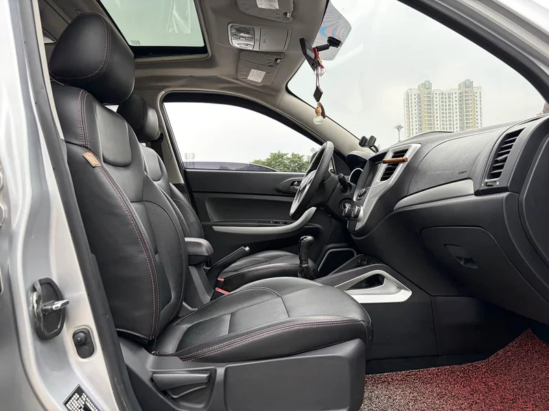 Changan CS35 — фото 13
