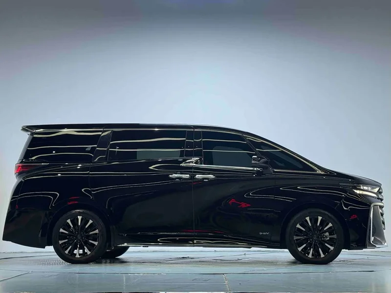 Toyota Vellfire — фото 16
