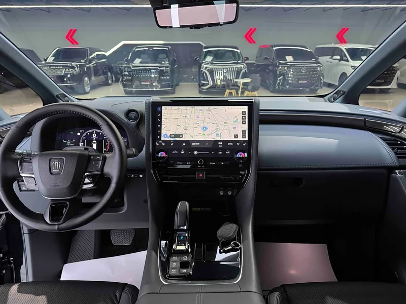 Toyota Vellfire — фото 10