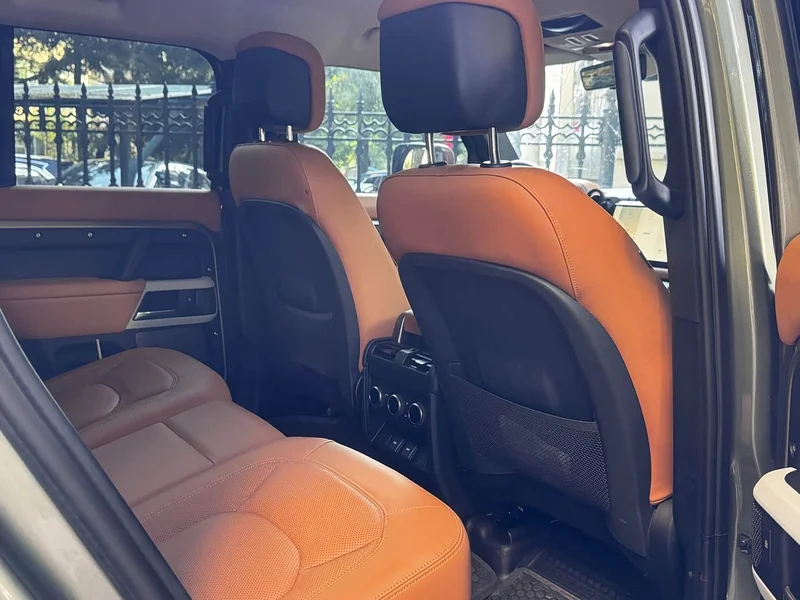 Land Rover Defender — фото 8
